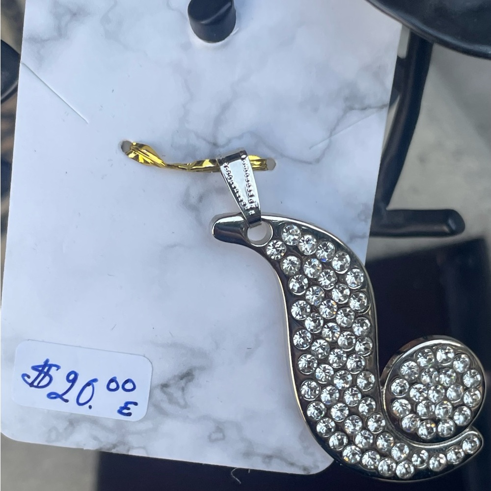 Pendant - Picture 2 of 2